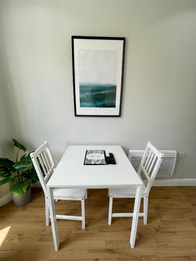 1 Bed 2 Person Apartment City Centre Cardiff Exterior foto